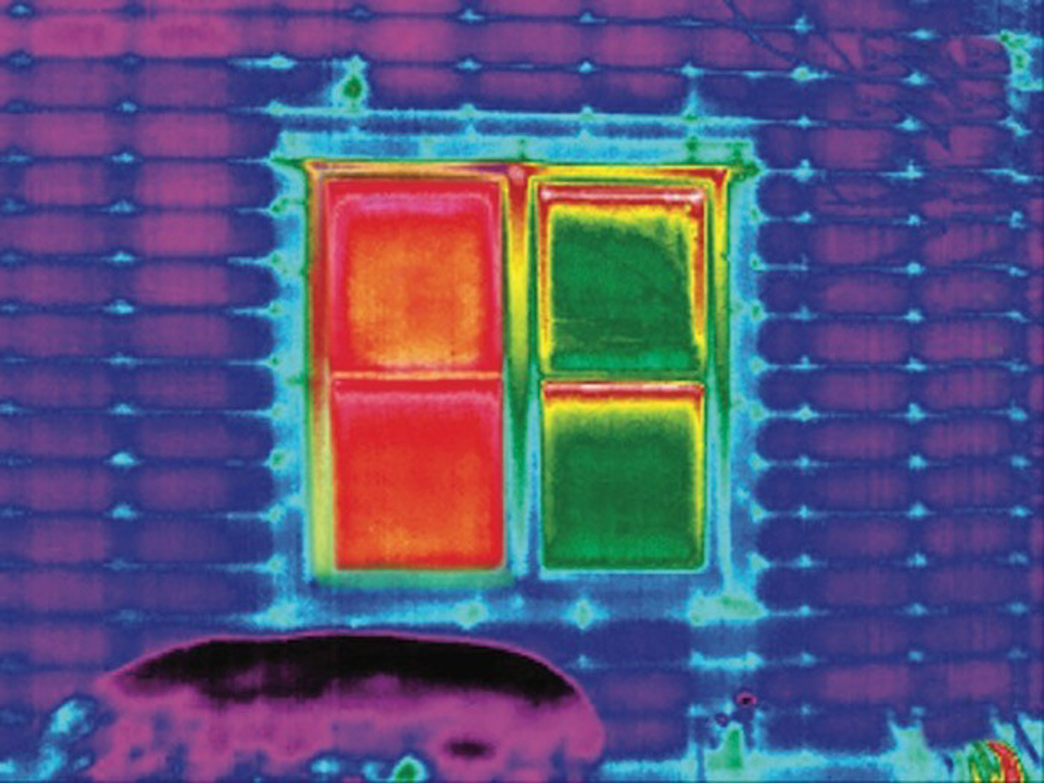 Heat loss comparison: one picture shows a room with shades, the other without. The room with shades has less heat escaping.